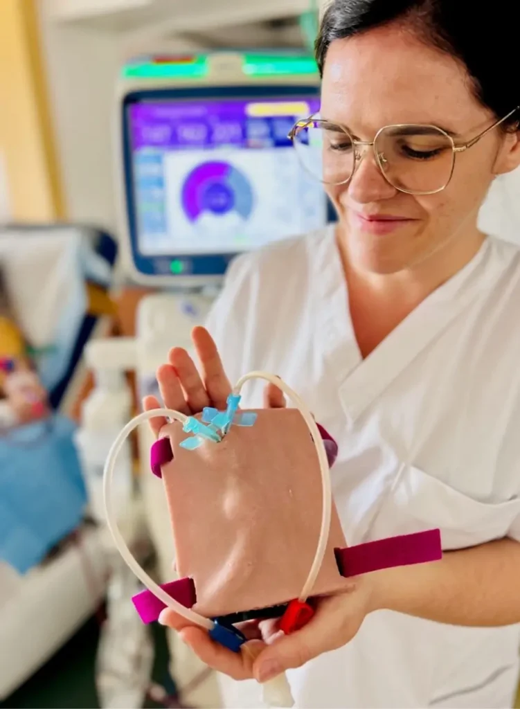 Di-Arm simulateur de ponction en dialyse Nursinnov